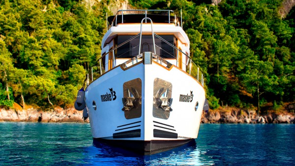 Motoryacht Maske 3