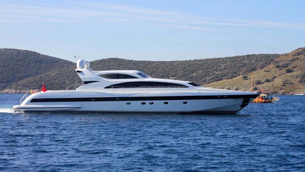 Mina II Motoryacht