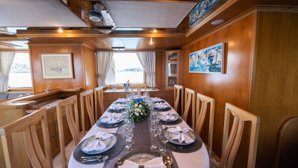 Motoryacht M/Y Elena