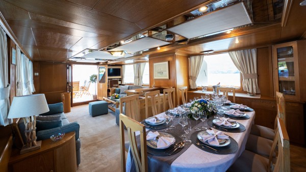 Motoryacht M/Y Elena