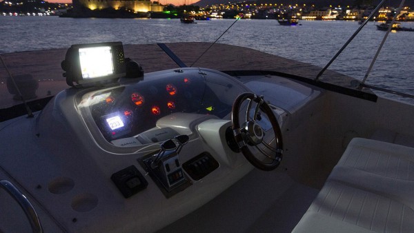 Motoryacht New Dawn
