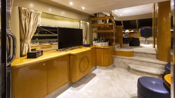 Motoryacht New Dawn