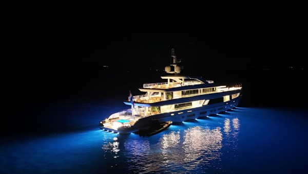 Motoryacht Oriy