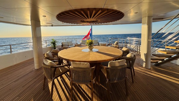 Motoryacht Oriy