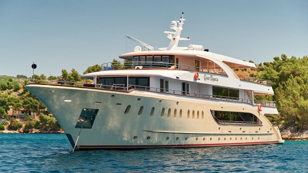 Motoryacht Queen Eleganza