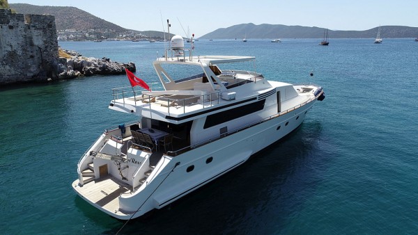 Rose 25 Motoryacht