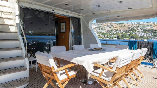 Motoryacht Sanref