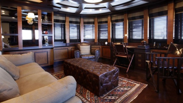 Motoryacht Serenity II