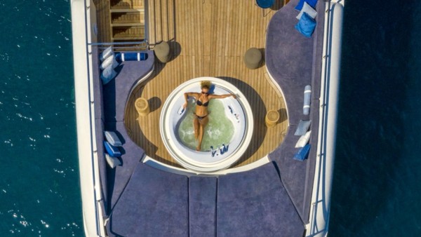 Motoryacht Vetro